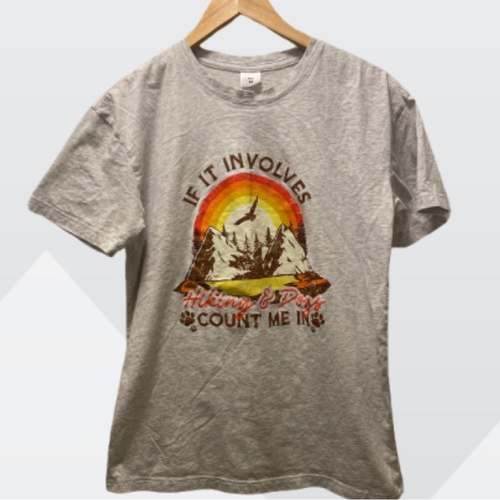 Gray Graphic T-Shirt If It Involves Hiking and Dogs I’m In